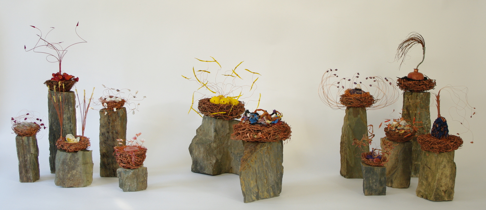 2008<br>birds nests, slate, natural materials